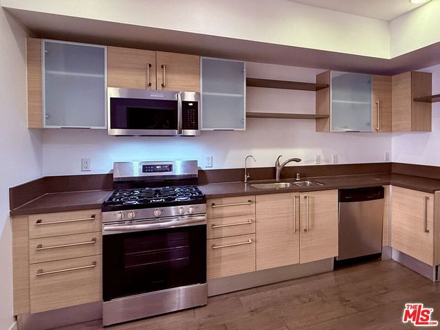 1234 Wilshire Boulevard 333, Los Angeles, CA 90017