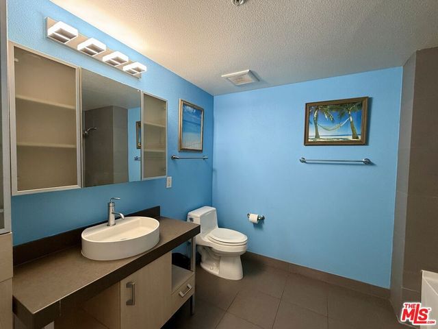 1234 Wilshire Boulevard 333, Los Angeles, CA 90017