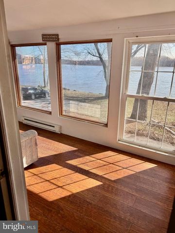 938 RIVER RD, Marysville, PA 17053