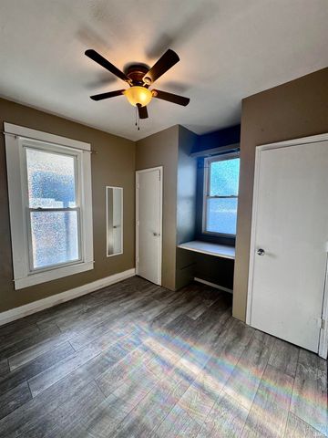 609 H Street, Bedford, IN 47421