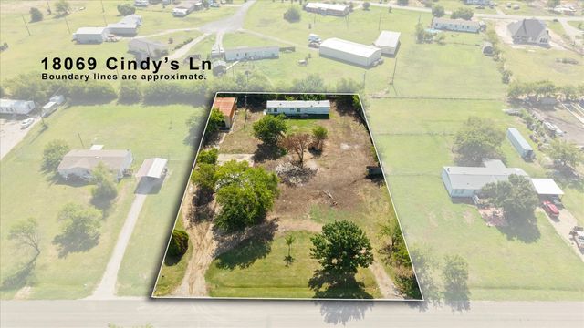 18069 Cindys Lane, Justin, TX 76247