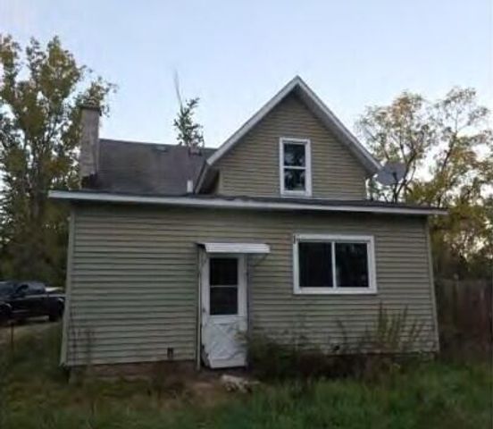 216 W Pine Street, Bloomingdale, MI 49026
