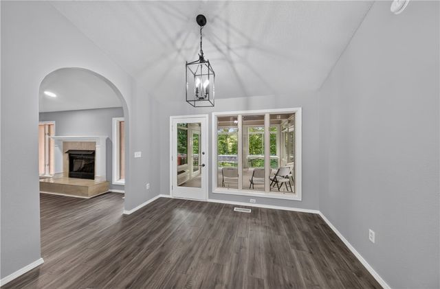 15 Breton Way, Bella Vista, AR 72715