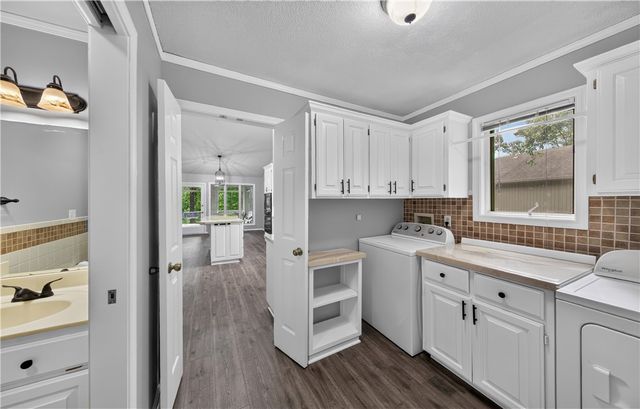 15 Breton Way, Bella Vista, AR 72715
