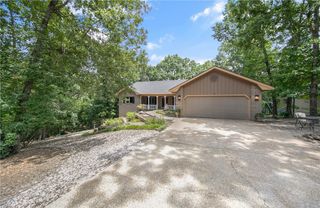 15 Breton Way, Bella Vista, AR 72715
