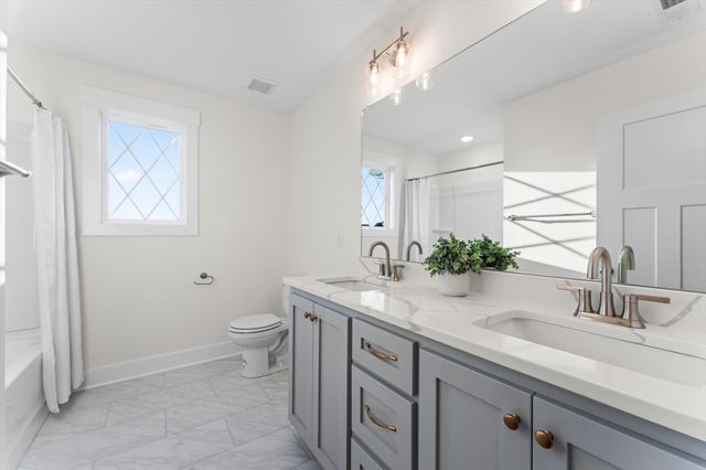 1588 Collins View Way, Clarksville, TN 37043