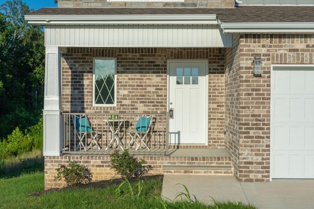 1588 Collins View Way, Clarksville, TN 37043