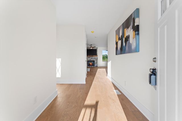 1588 Collins View Way, Clarksville, TN 37043