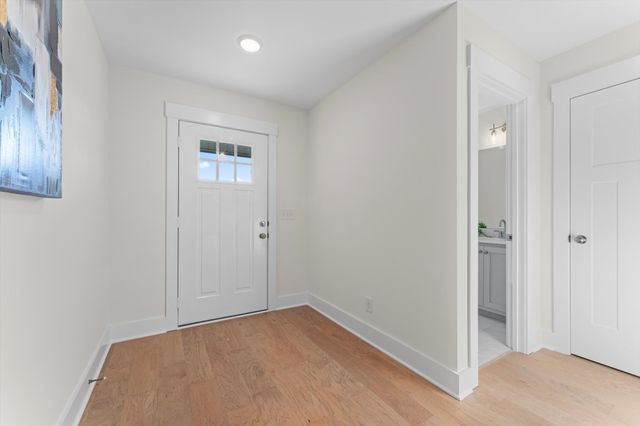 1588 Collins View Way, Clarksville, TN 37043