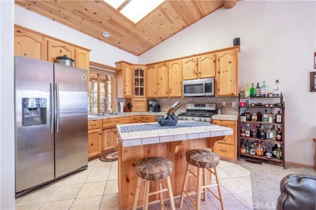 43300 Deer Canyon, Big Bear Lake, CA 92315