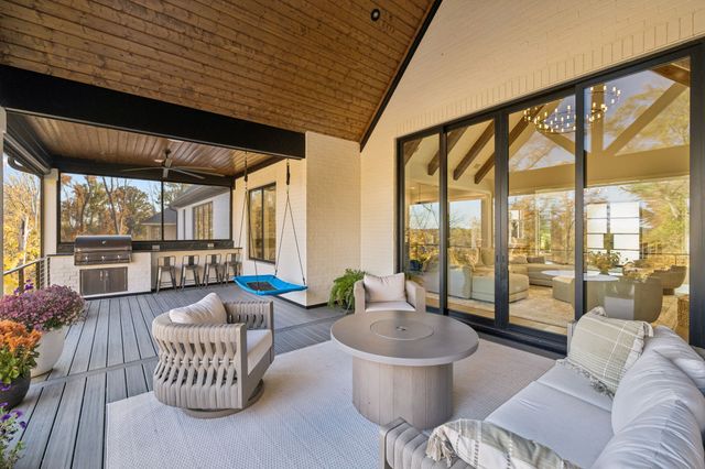 344 Raintree Dr, Hendersonville, TN 37075