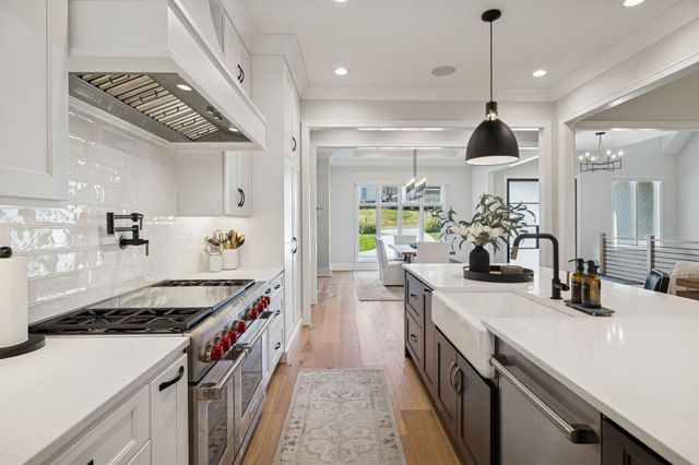 344 Raintree Dr, Hendersonville, TN 37075