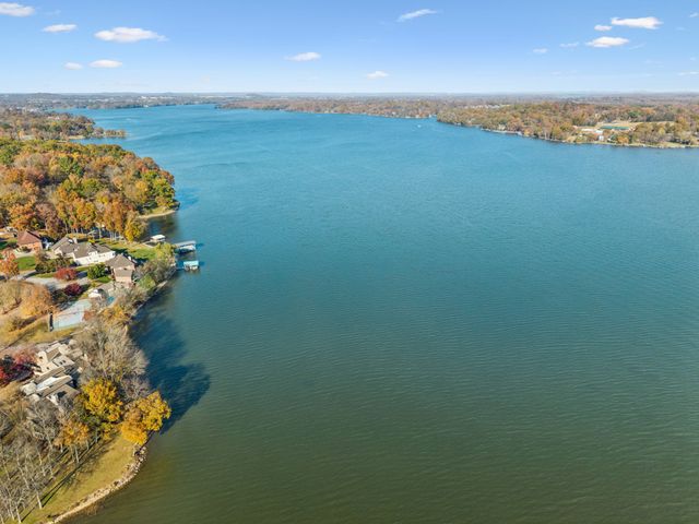 344 Raintree Dr, Hendersonville, TN 37075