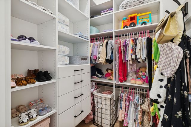 344 Raintree Dr, Hendersonville, TN 37075