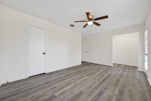 26522 Hillside Drive, Spring, TX 77386