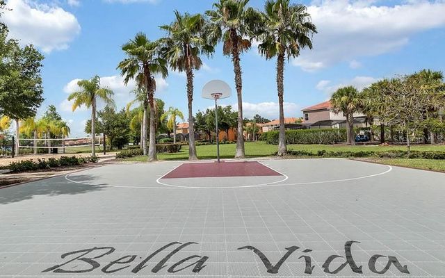 900 LAS FUENTES DRIVE, Kissimmee, FL 34746