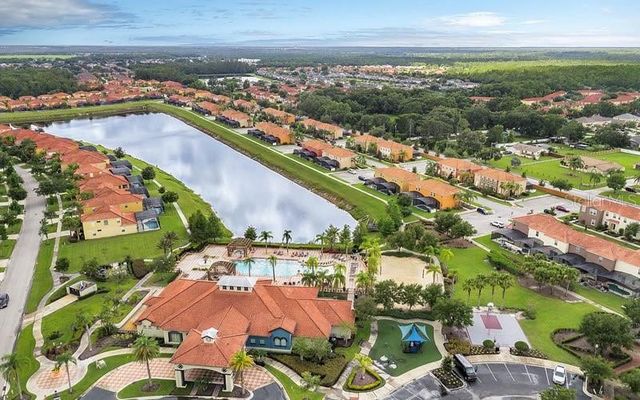 900 LAS FUENTES DRIVE, Kissimmee, FL 34746