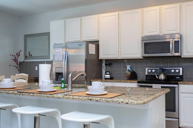 900 LAS FUENTES DRIVE, Kissimmee, FL 34746