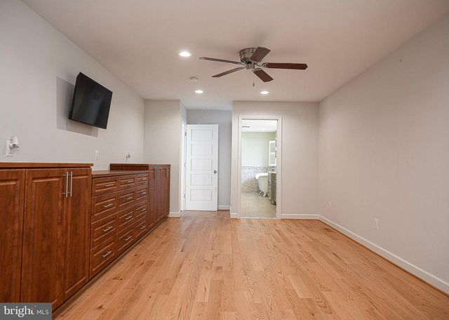 201 BELL RD, Westminster, MD 21158