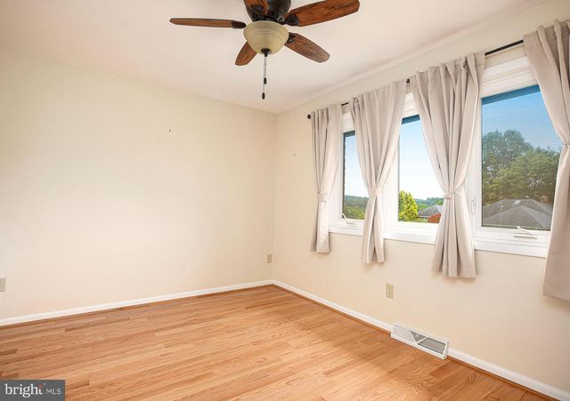 201 BELL RD, Westminster, MD 21158