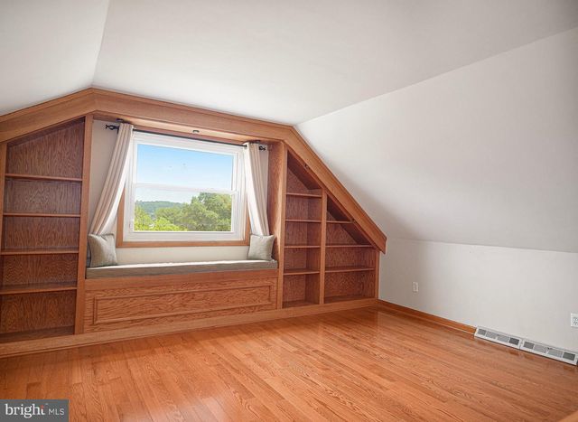201 BELL RD, Westminster, MD 21158