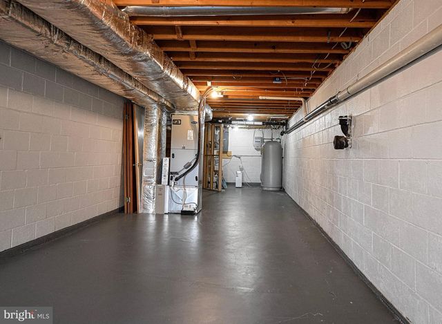 201 BELL RD, Westminster, MD 21158