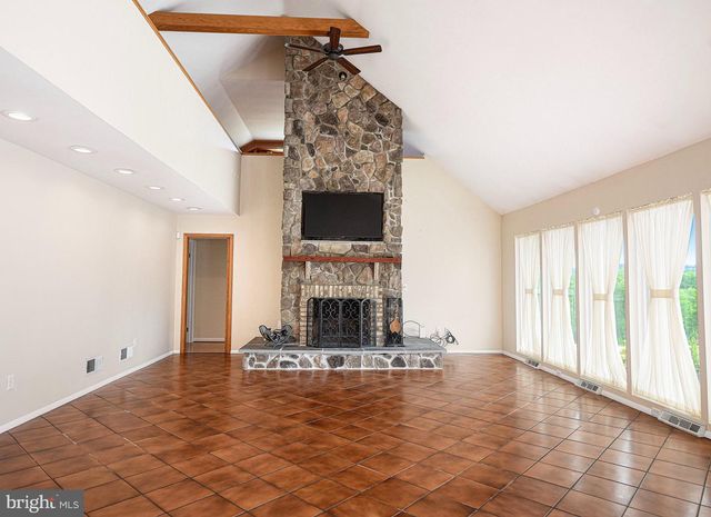 201 BELL RD, Westminster, MD 21158