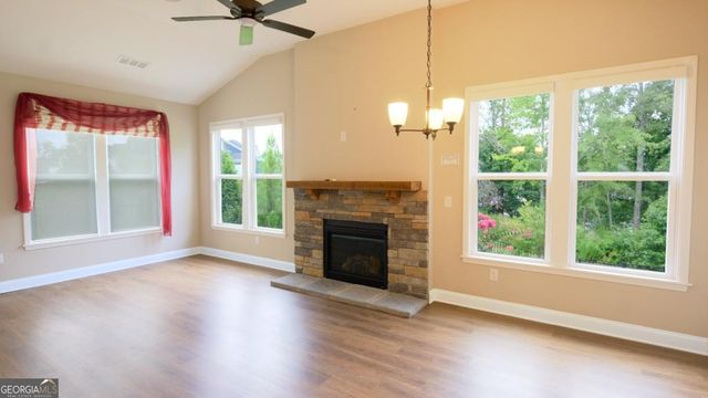 25 Clearwater Court, Hoschton, GA 30548