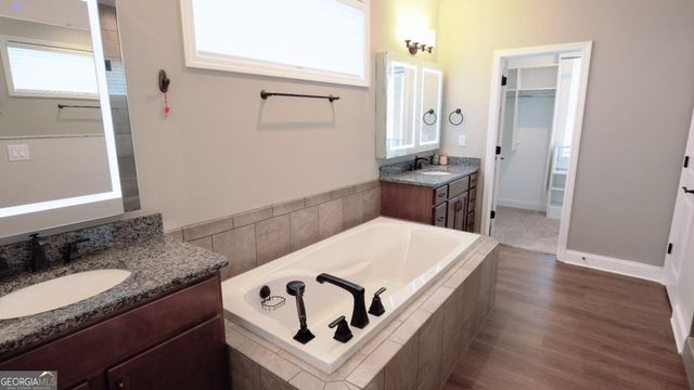 25 Clearwater Court, Hoschton, GA 30548