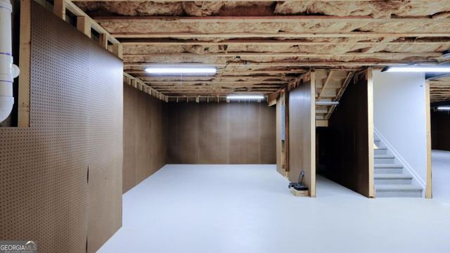 25 Clearwater Court, Hoschton, GA 30548