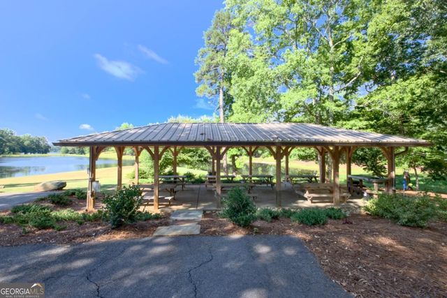 25 Clearwater Court, Hoschton, GA 30548