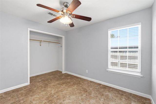 7000 Shannon DR, Austin, TX 78724