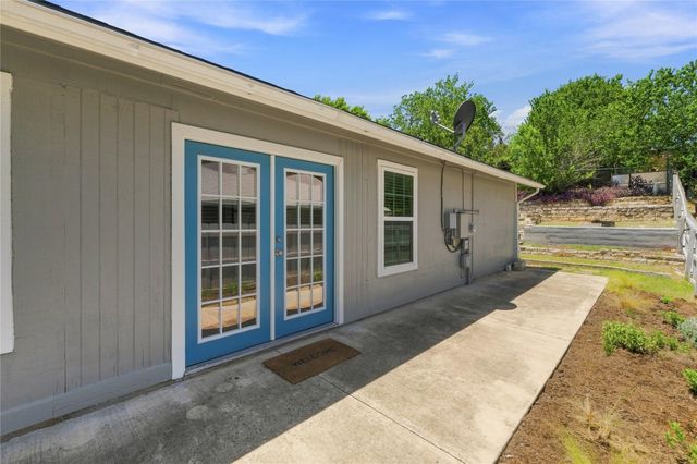 7000 Shannon DR, Austin, TX 78724