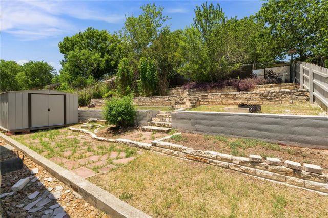 7000 Shannon DR, Austin, TX 78724