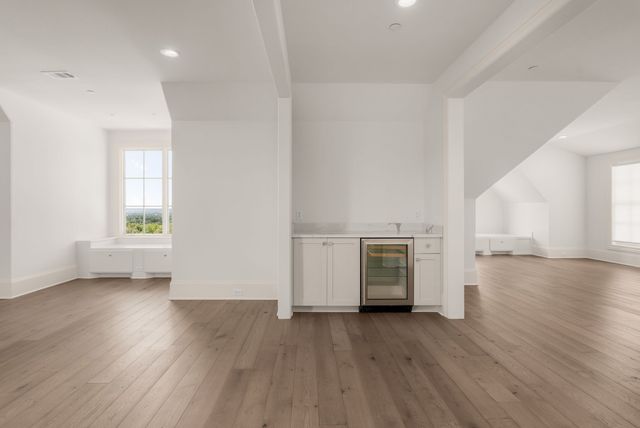 215 La Vista Dr, Nashville, TN 37215