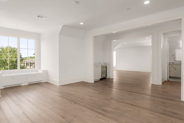 215 La Vista Dr, Nashville, TN 37215
