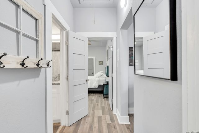 704 Cuney, San Antonio, TX 78210