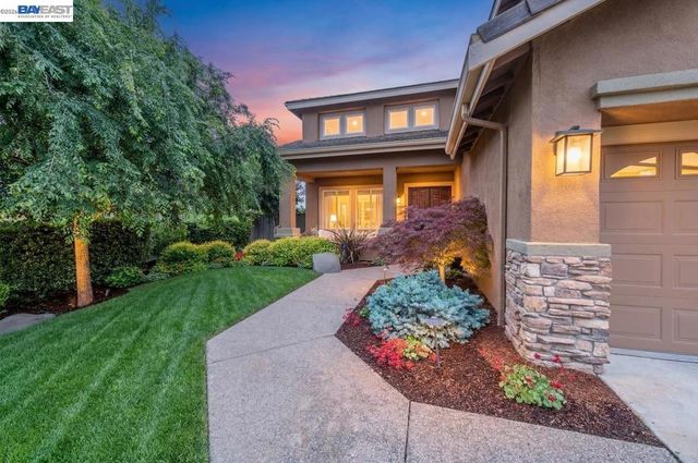 3625 Thornhill Dr, Livermore, CA 94551