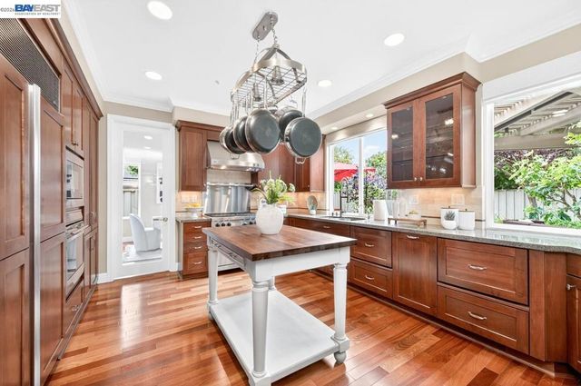 3625 Thornhill Dr, Livermore, CA 94551