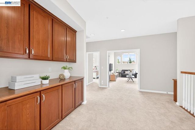 3625 Thornhill Dr, Livermore, CA 94551