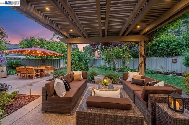 3625 Thornhill Dr, Livermore, CA 94551