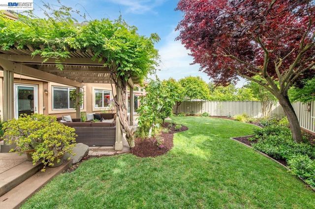 3625 Thornhill Dr, Livermore, CA 94551