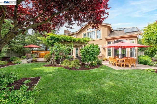 3625 Thornhill Dr, Livermore, CA 94551