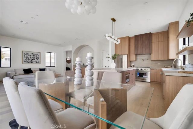 2307 Huntington Ln B, Redondo Beach, CA 90278