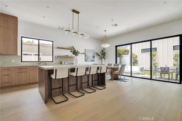 2307 Huntington Ln B, Redondo Beach, CA 90278