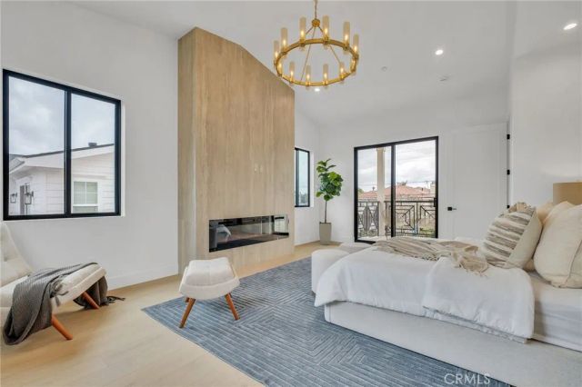 2307 Huntington Ln B, Redondo Beach, CA 90278