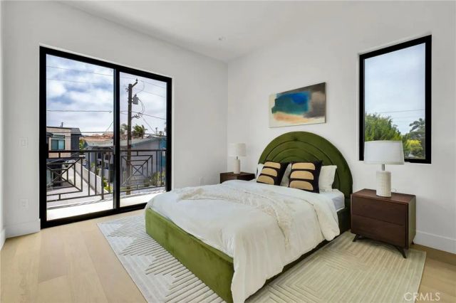 2307 Huntington Ln B, Redondo Beach, CA 90278