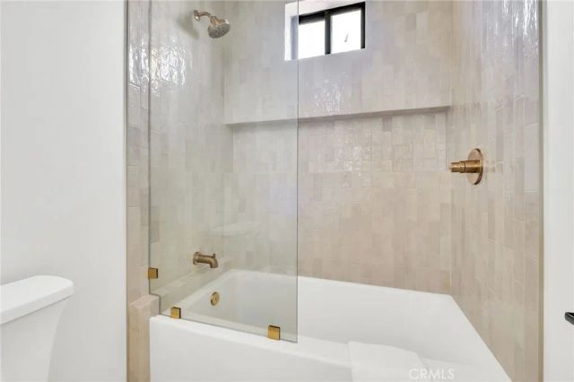 2307 Huntington Ln B, Redondo Beach, CA 90278