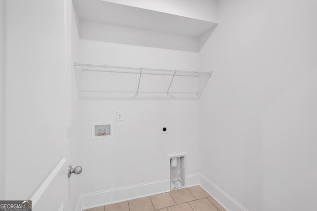 1114 Low Water Crossing NW, Acworth, GA 30101