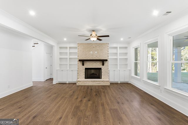 1114 Low Water Crossing NW, Acworth, GA 30101